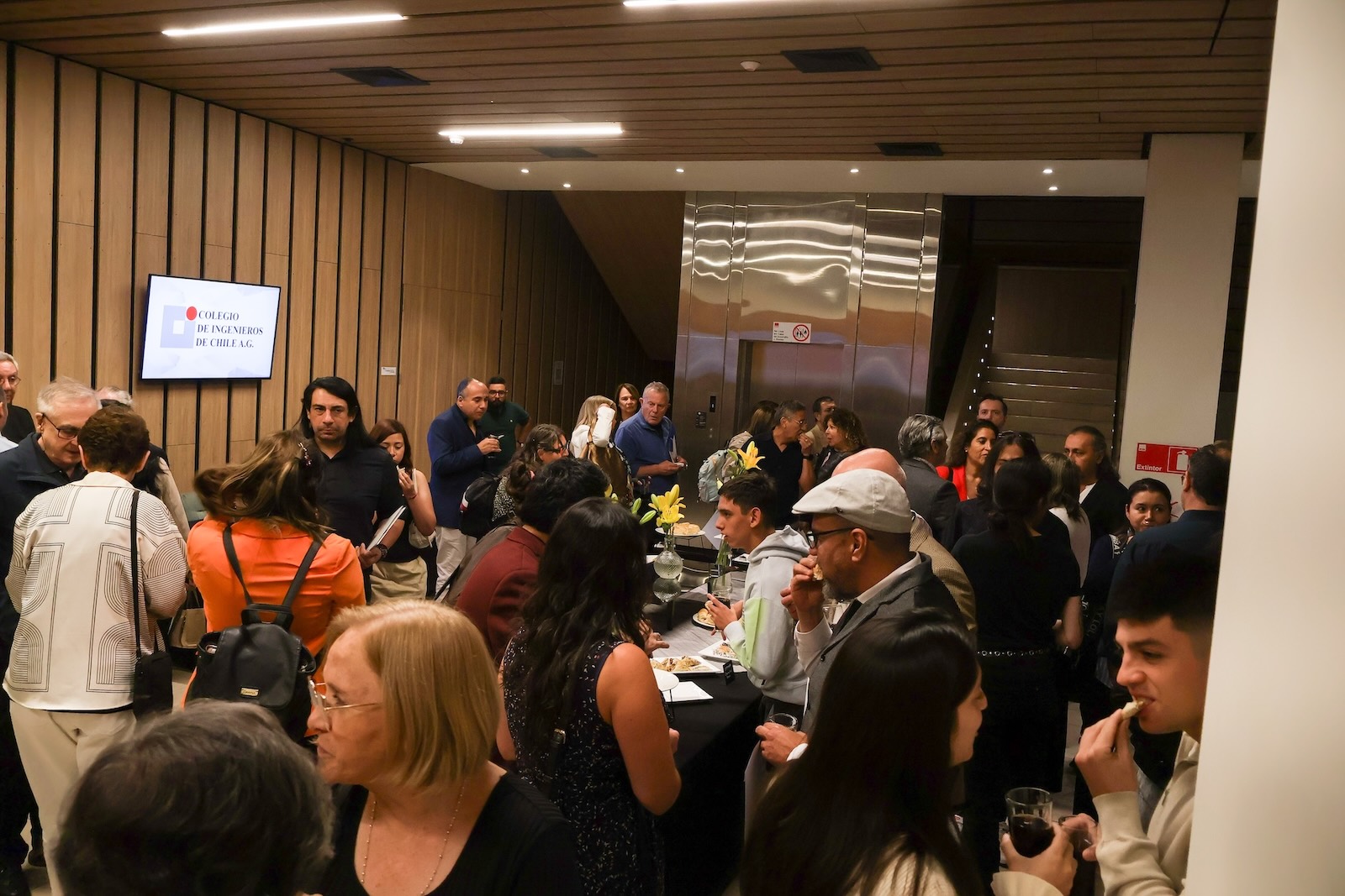 Mesa del cocktail con detalles